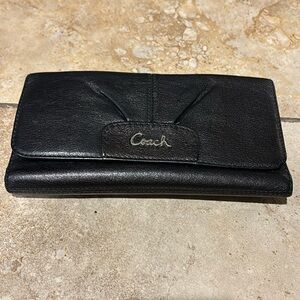 Coach Leather wallet size 8x4
